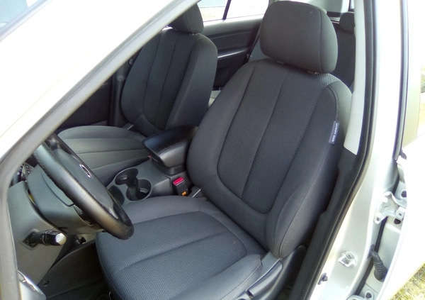 Kia Carens cena 12900 przebieg: 190000, rok produkcji 2009 z Szczecin małe 301